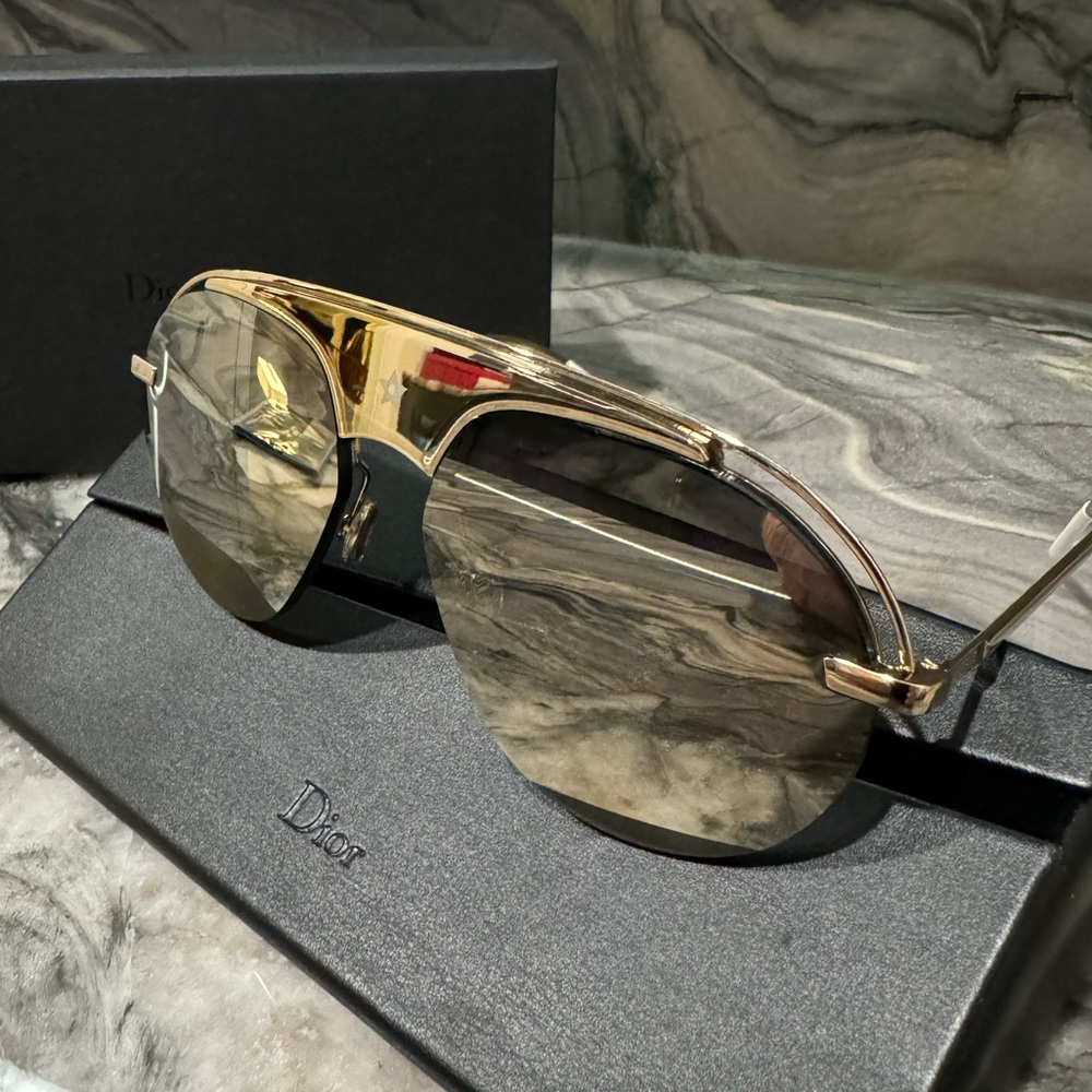 DIOR UNISEX Aviators ➡️NEW!! $695! Gold Aviators UNISEX Sunglasses AUTHENTIC! - Picture 5 of 14